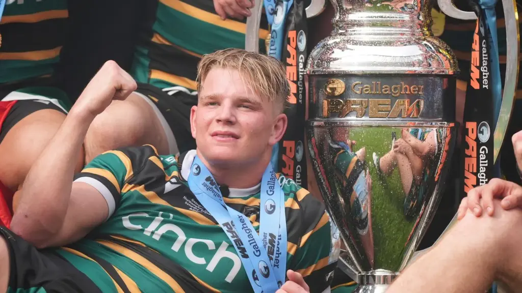 Pollock denies signing Northampton deal and is ‘open to every opportunity’